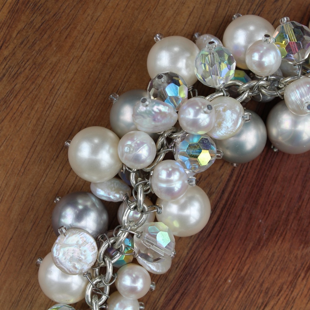 Pearls & Crystal Set - Picture 2 of 8